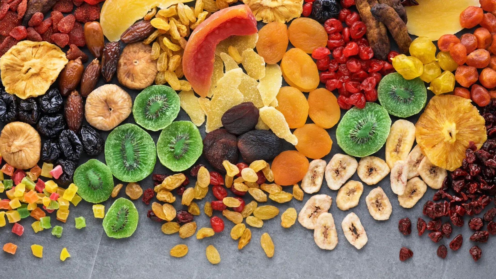 7 Superfruits That Pack a Nutritional Punch